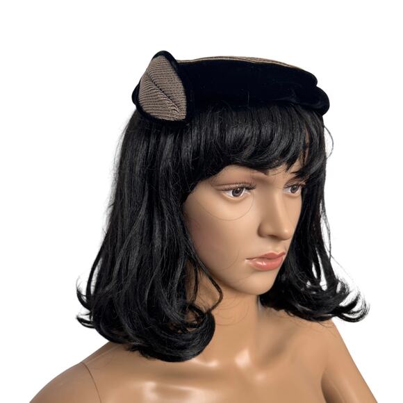 1950s Belmar Broida\'s Virginia Sculptural Cocktail Hat Black Velvet Fascinator main image 2